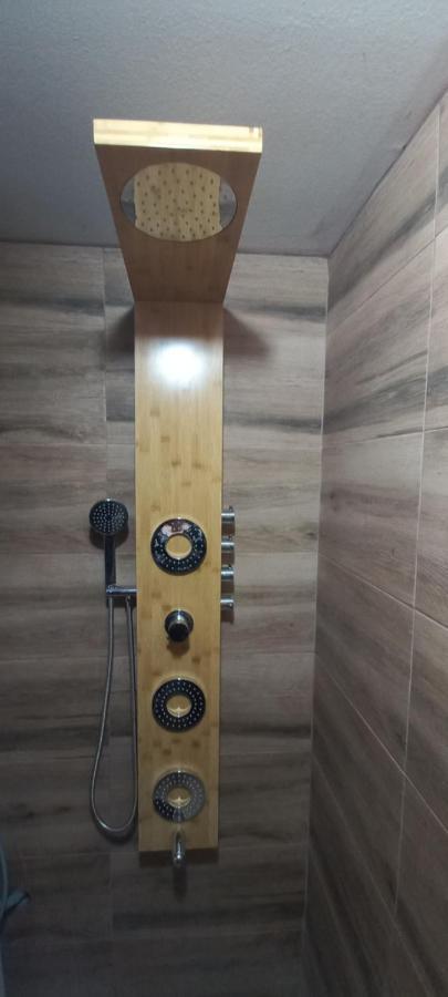 Naumovski Apartments Скопье Экстерьер фото