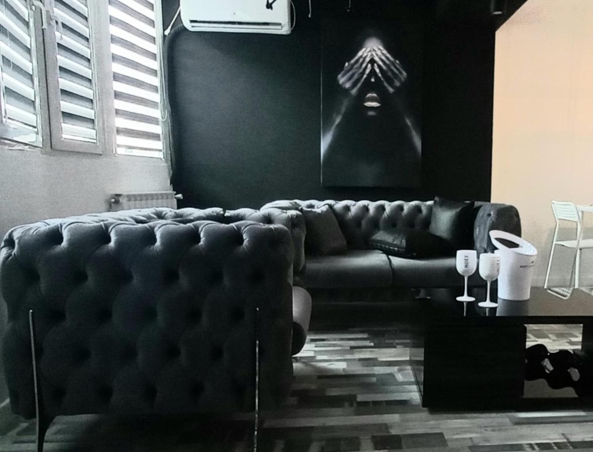 Naumovski Apartments Скопье Экстерьер фото